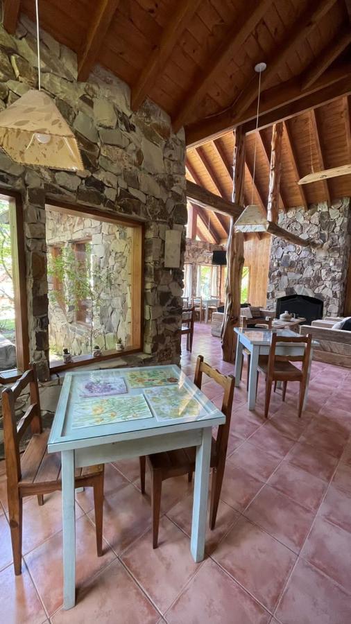Hosteria Brisas Del Cerro Villa La Angostura Exterior foto